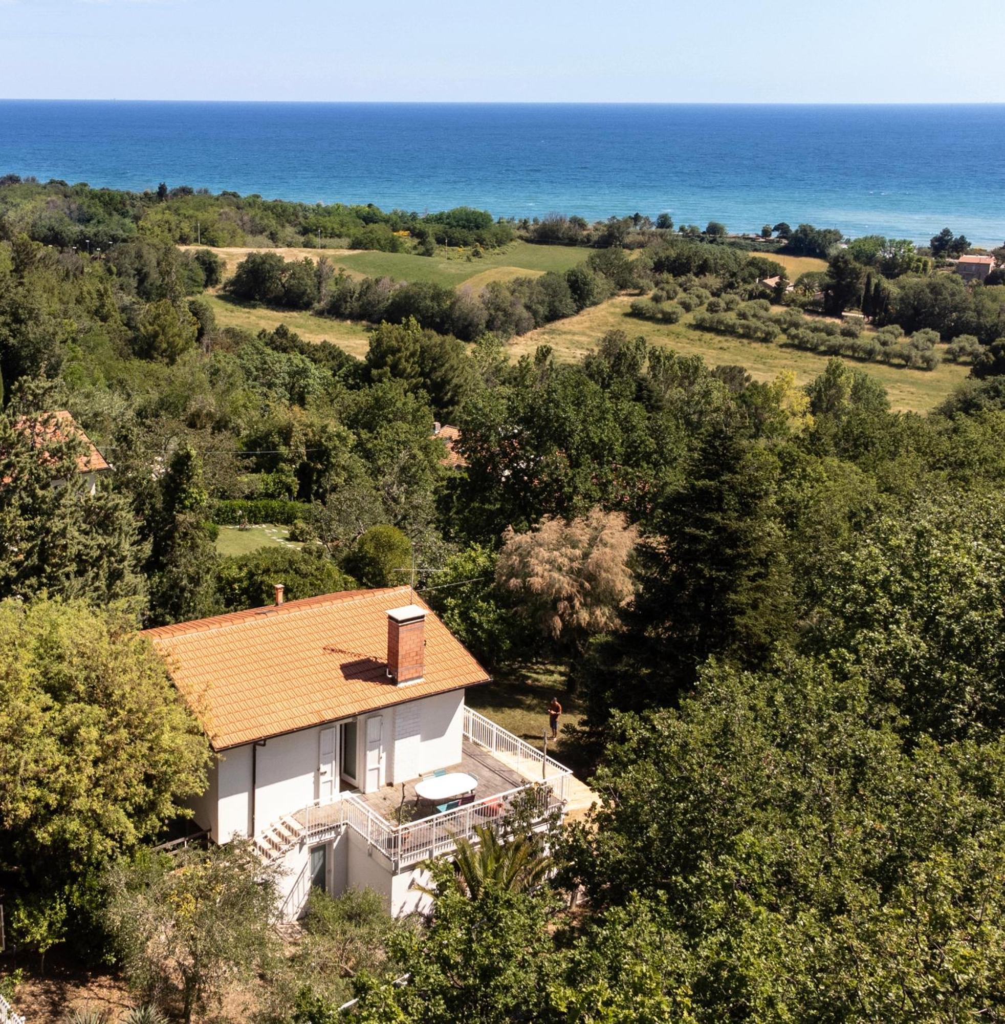 Villa Alba Pesaro トレッビアンティコ エクステリア 写真